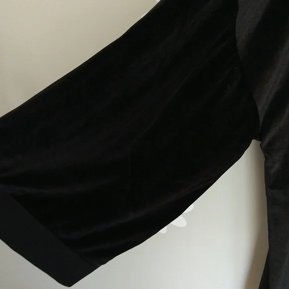 Ann Taylor Black Velvet Kimono - Picture 9 of 16